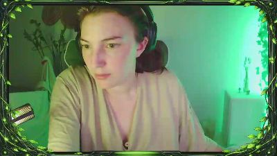 lovekiitsune live cam on Cam4