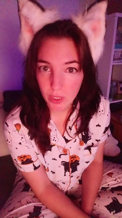 lovekiitsune live cam on Cam4