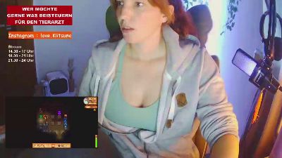 lovekiitsune live cam on Cam4