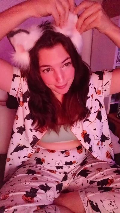 lovekiitsune live cam on Cam4