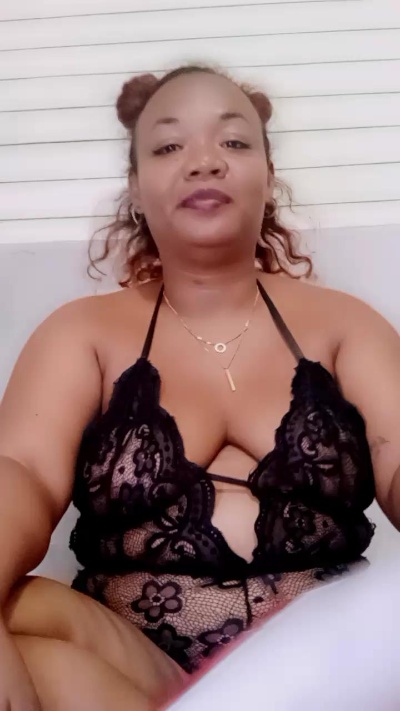 lovely9 live cam on Cam4