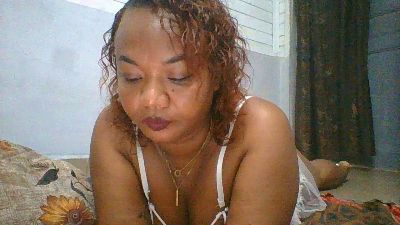 lovely9 live cam on Cam4