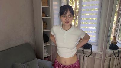 lovely_barbie live cam on Cam4