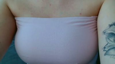 lovely_big_tits live cam on Cam4