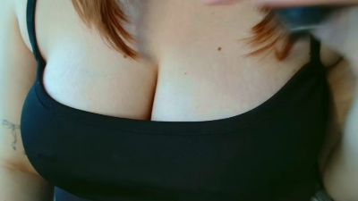 lovely_big_tits live cam on Cam4