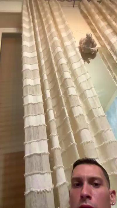 lovepussy131 live cam on Cam4
