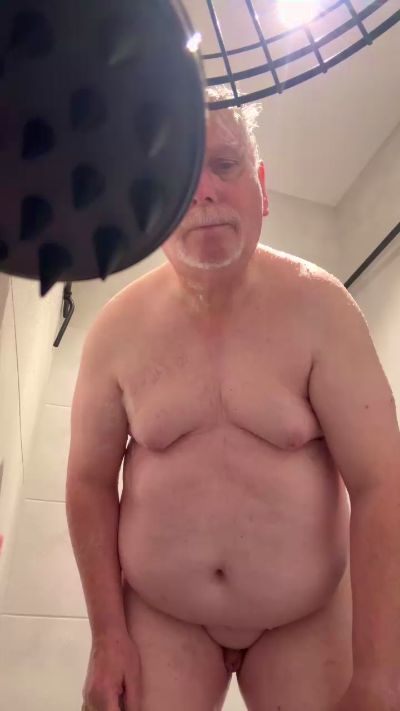 loverboyclg live cam on Cam4