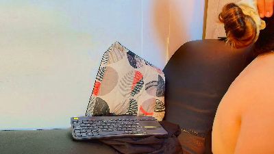 loving_couple_ live cam on Cam4
