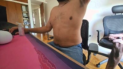 ltoro22 live cam on Cam4