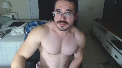 lu_bombadoofc live cam on Cam4