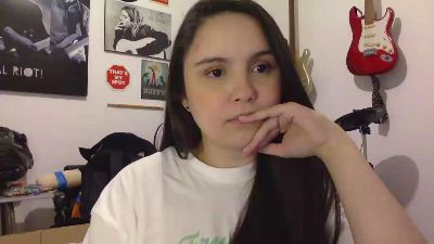 luamartinezpriv live cam on Cam4