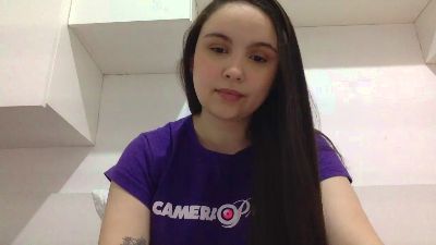 luamartinezpriv live cam on Cam4