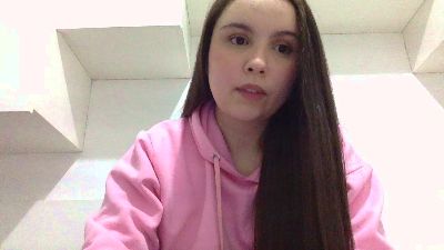 luamartinezpriv live cam on Cam4