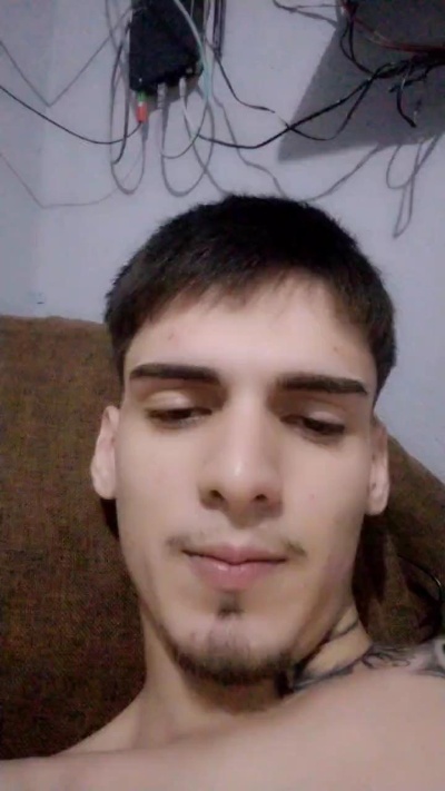 luanderson87 live cam on Cam4