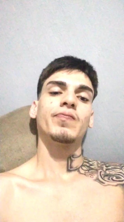 luanderson87 live cam on Cam4