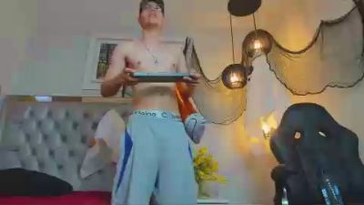 luca_white live cam on Cam4