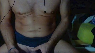 lucacaldo69 live cam on Cam4