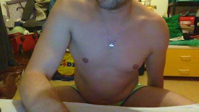 lucaluca8585 live cam on Cam4