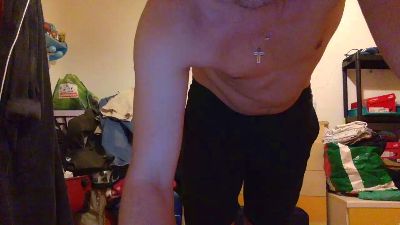 lucaluca8585 live cam on Cam4