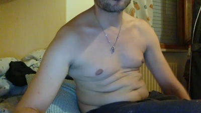 lucaluca8585 live cam on Cam4