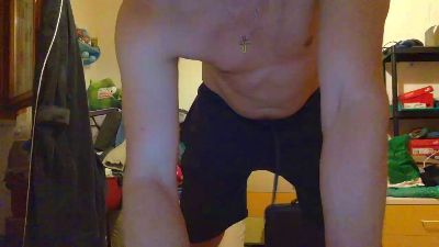 lucaluca8585 live cam on Cam4