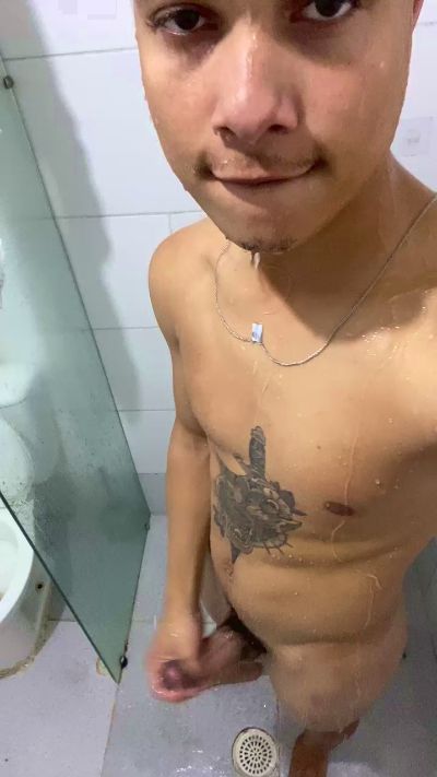 lucas7285 live cam on Cam4