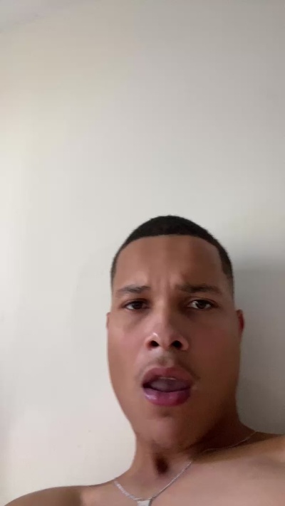 lucas7285 live cam on Cam4
