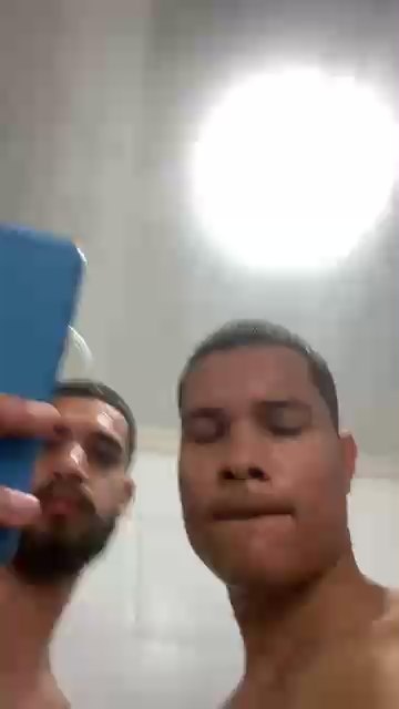 lucas7285 live cam on Cam4