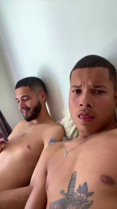 lucas7285 live cam on Cam4
