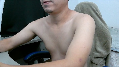 lucasgatinho2 live cam on Cam4