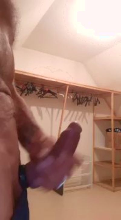 lucashot live cam on Cam4