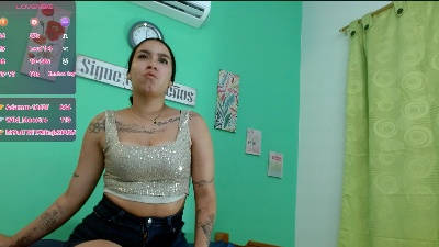 lucerodelamanan live cam on Cam4