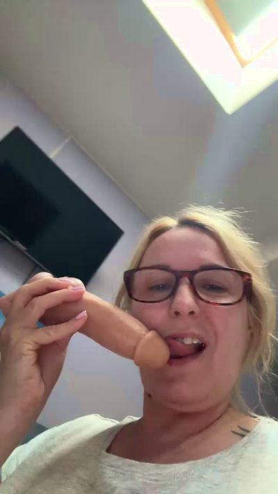 lucestellata live cam on Cam4