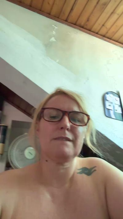 lucestellata live cam on Cam4
