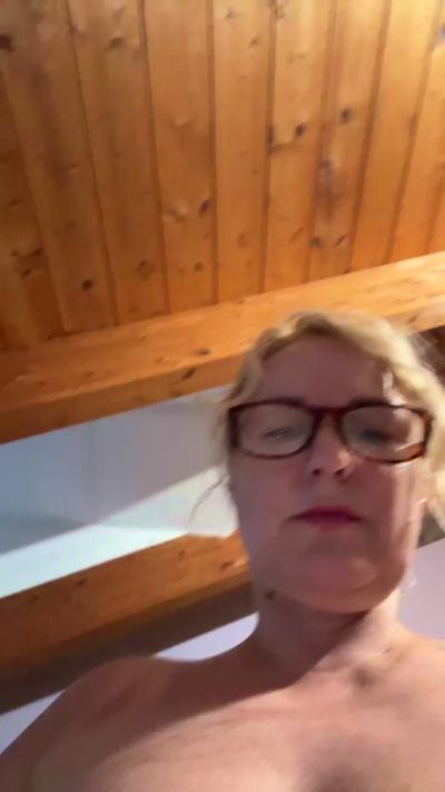 lucestellata live cam on Cam4