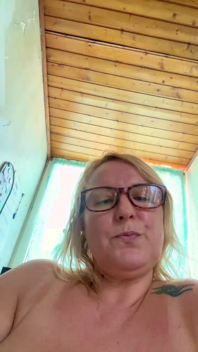lucestellata live cam on Cam4