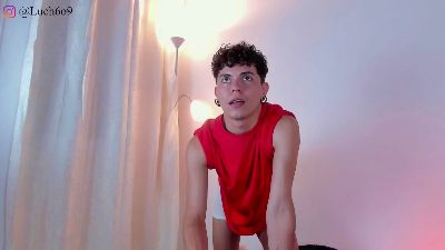 luch6o9 live cam on Cam4