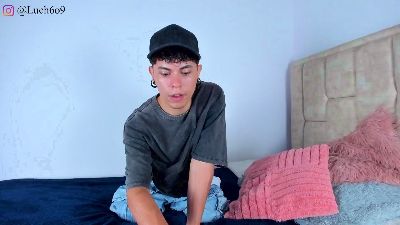 luch6o9 live cam on Cam4