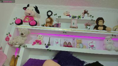 lucia_ass live cam on Cam4