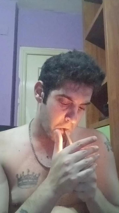 lucifer497 live cam on Cam4