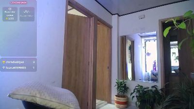 luciiana_lov3 live cam on Cam4