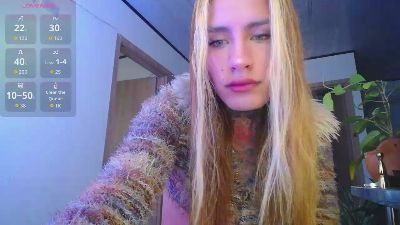 luciiana_lov3 live cam on Cam4