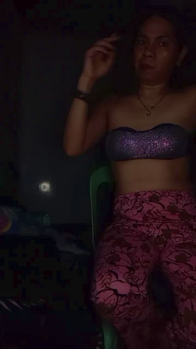 lucios_juliax6 live cam on Cam4