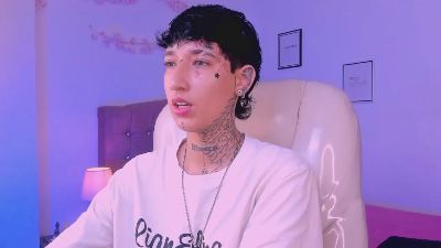 lucirose_ live cam on Cam4