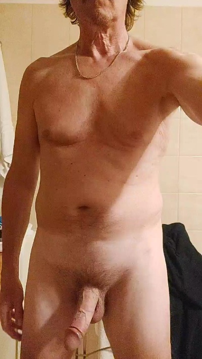 luckily966 live cam on Cam4