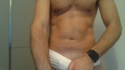 lucky835 live cam on Cam4