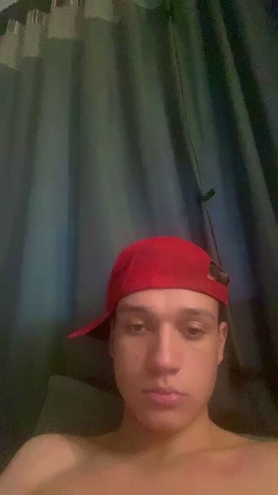 lucky867 live cam on Cam4