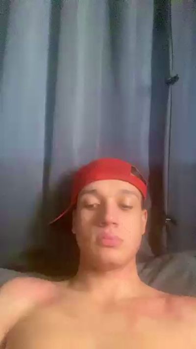 lucky867 live cam on Cam4