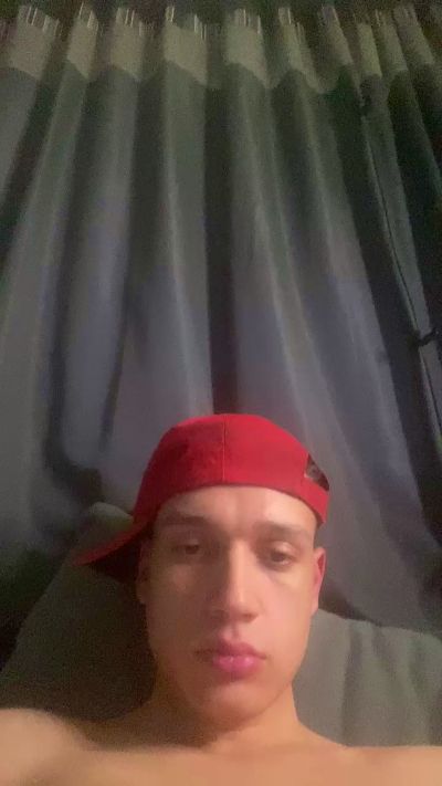 lucky867 live cam on Cam4