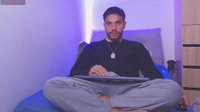 lucky_blessed live cam on Cam4